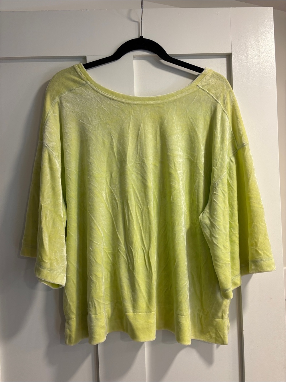 EUC We The Free like Washed Velvet Boxy Pullover  size M